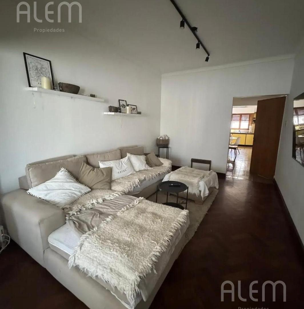 Foto de Casa de 3 ambientes en Venta en Lomas De Zamora, imagen 5