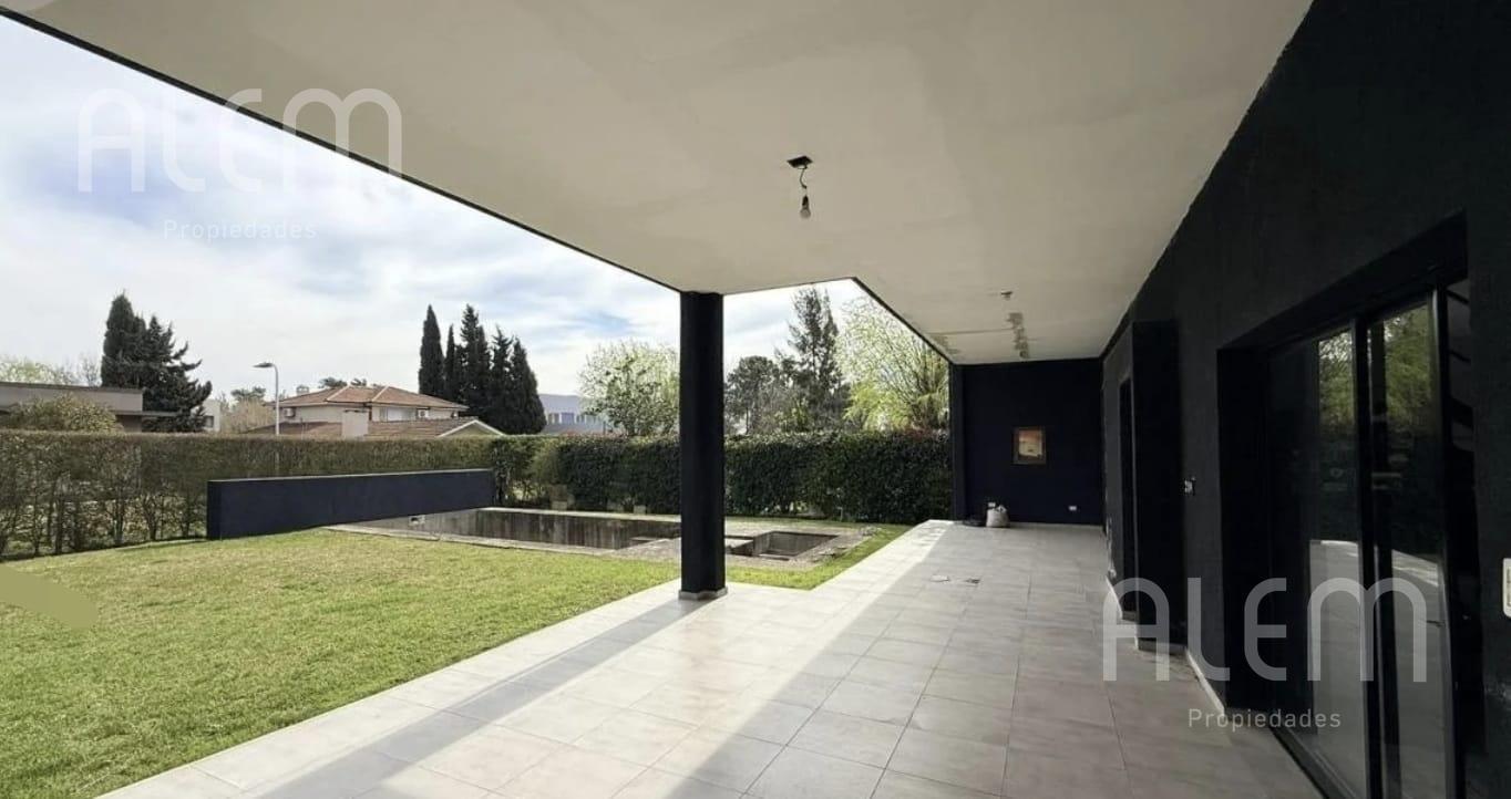Foto de Casa en VENTA en El Centauro, Canning, imagen 3