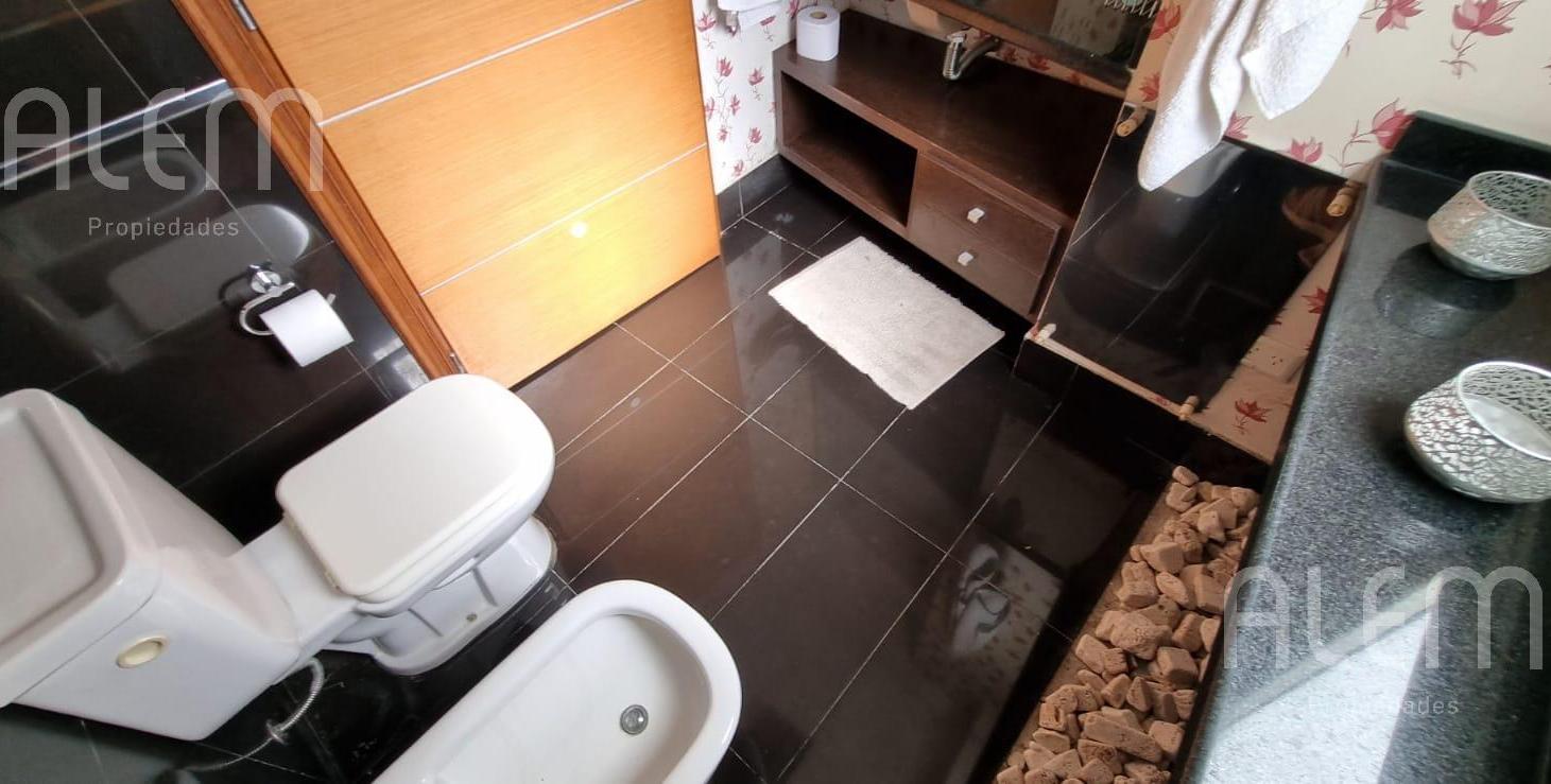 Foto de Importante Propiedad en venta El Ombu, imagen 2
