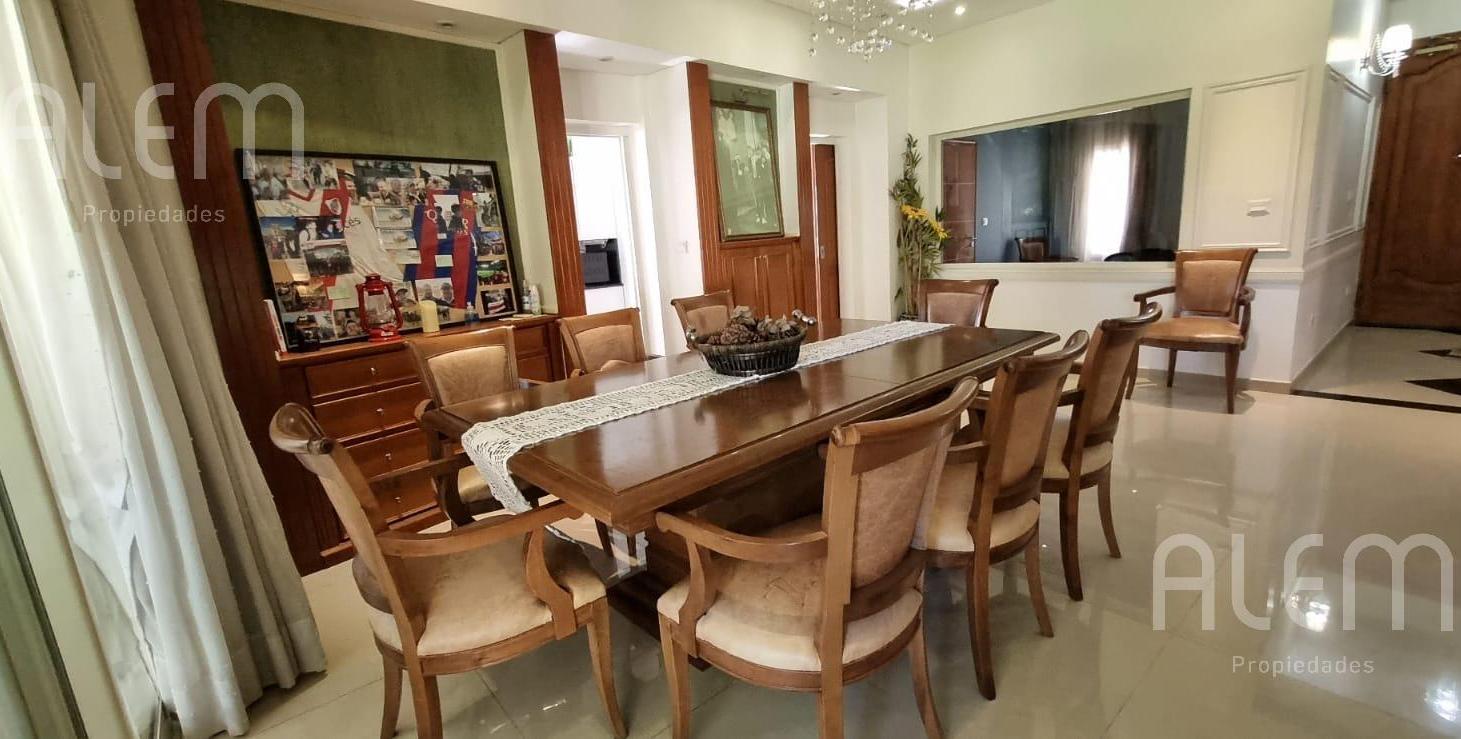 Foto de Importante Propiedad en venta El Ombu, imagen 1