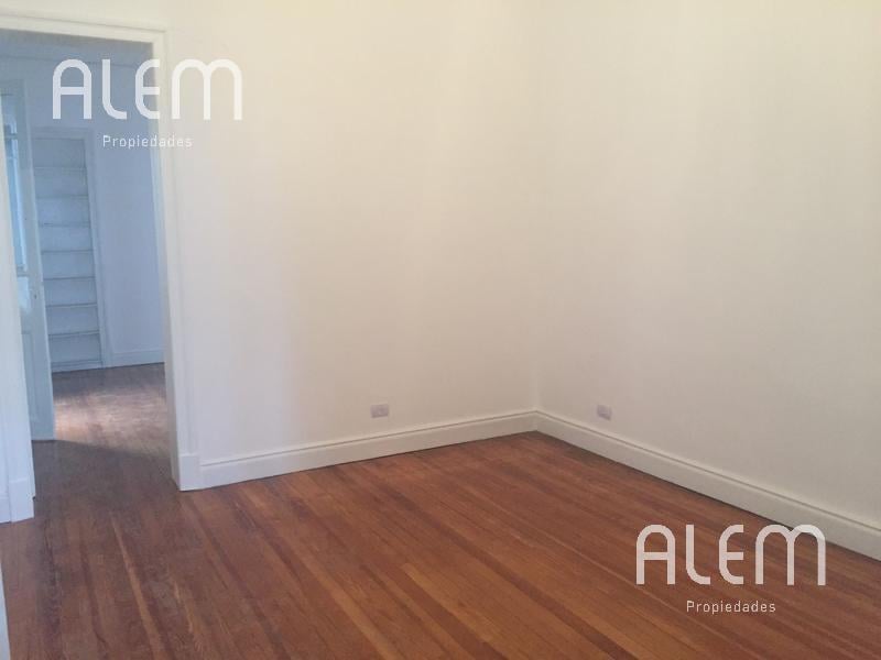 Foto de DEPARTAMENTO 6 AMBIENTES PARA USO COMERCIAL, imagen 3
