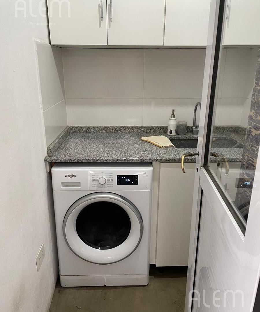 Foto de Casa en Venta en Monte Grande, imagen 4