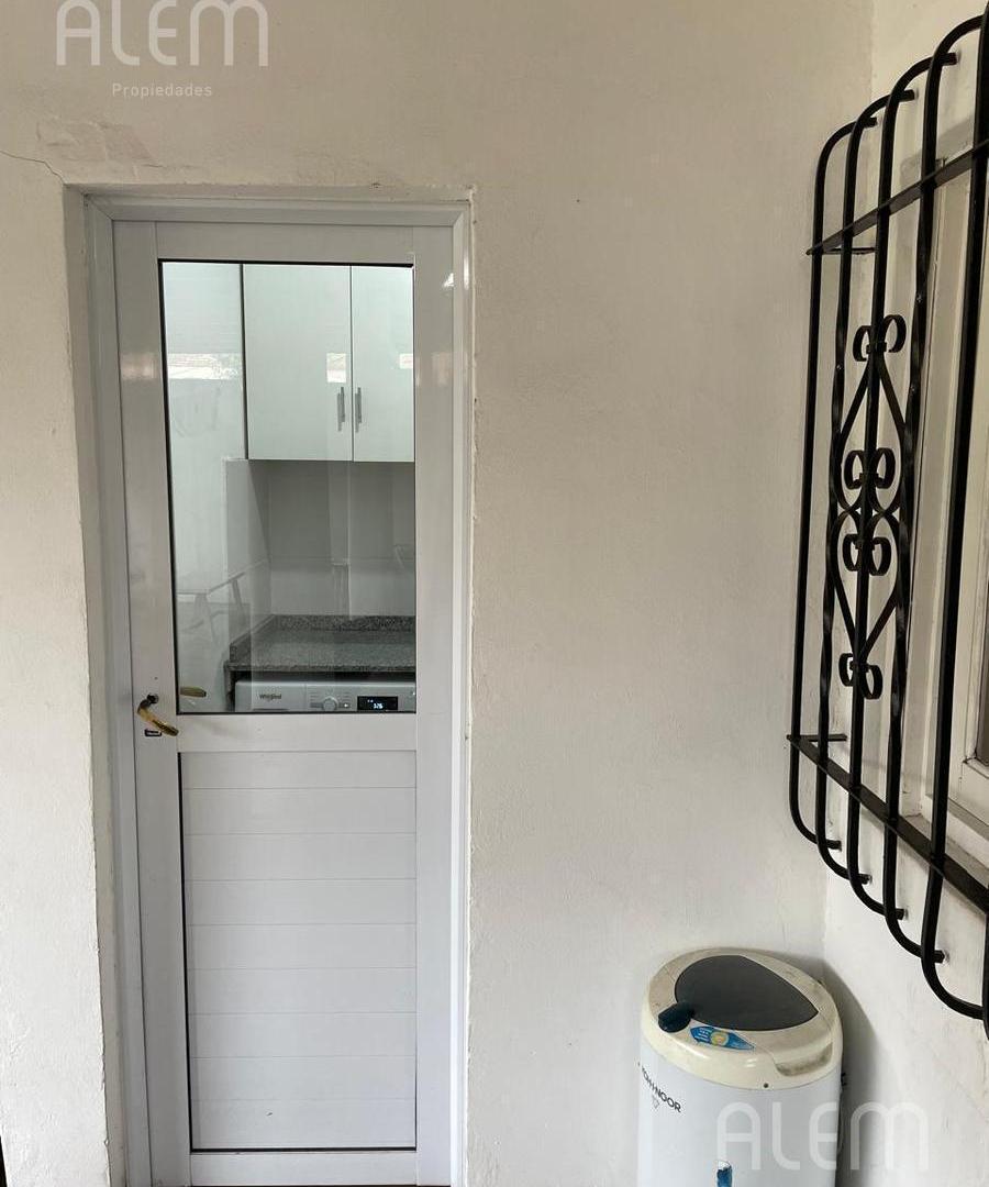 Foto de Casa en Venta en Monte Grande, imagen 3