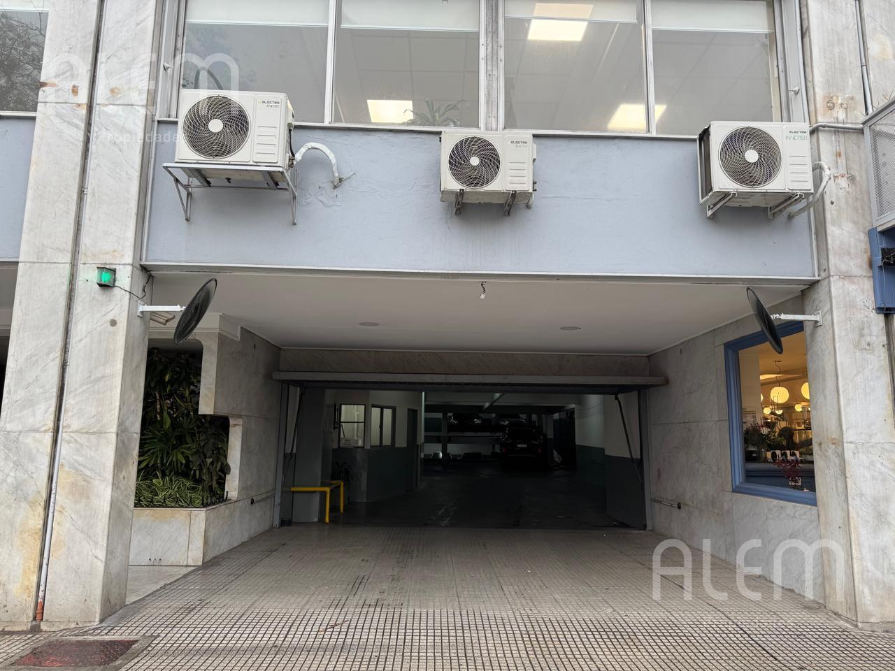 Foto de Cochera en Centro, Tribunales, Avenida Corrientes, imagen 1