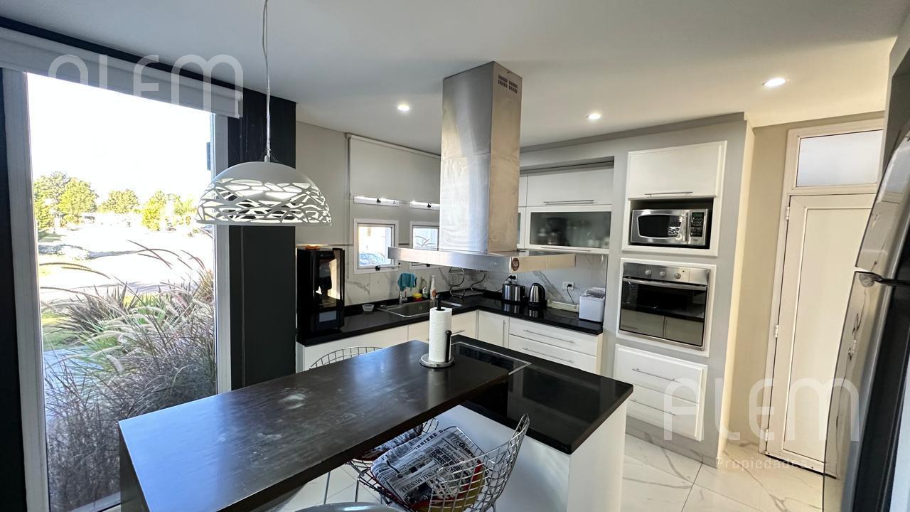 Foto de Casa en venta en Canning Malibu, imagen 3