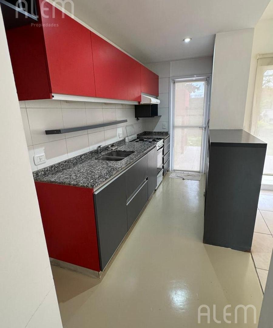 Foto de Departamento en ALQUILER 4 ambientes Casas del Bosque, imagen 4