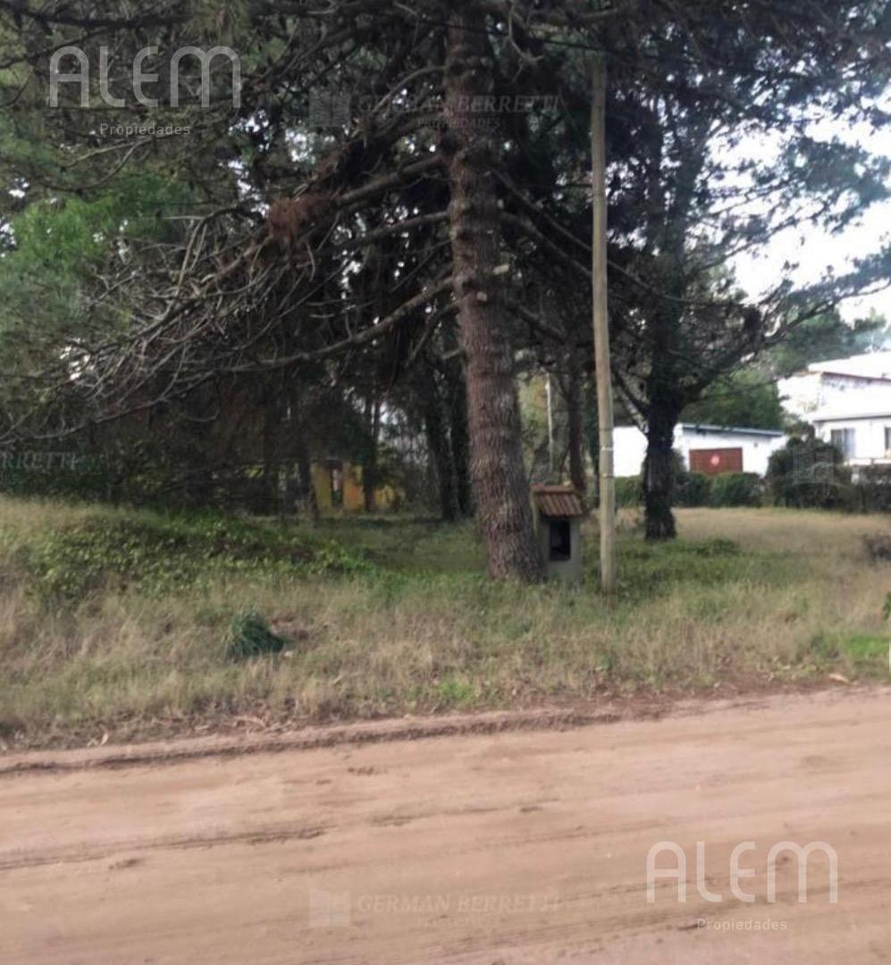 Foto de Terreno de 450 mt en Venta en Valeria Del Mar., imagen 2