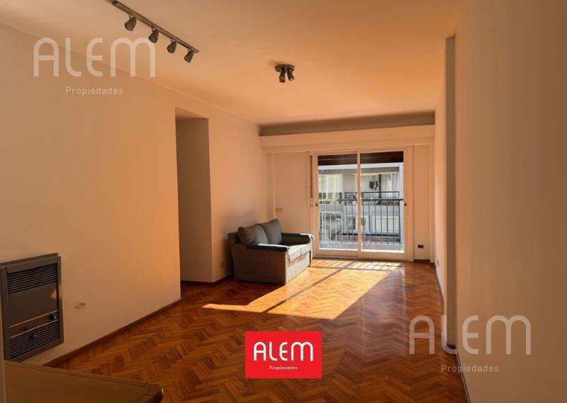 Foto de Departamento de 4 Ambientes en Venta en Caballito con Cochera, imagen 2