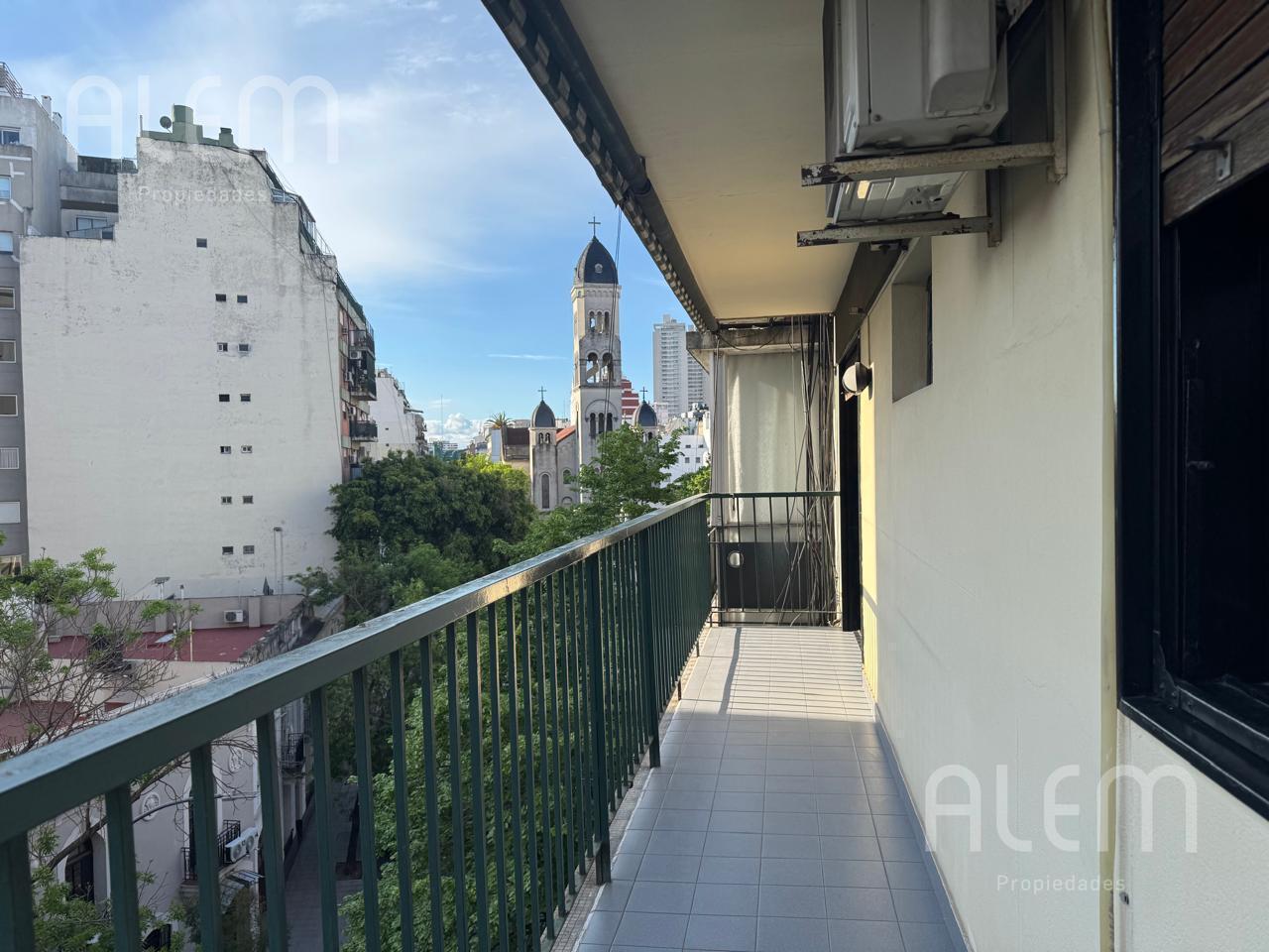 Foto de Departamento de 4 Ambientes en Venta en Caballito con Cochera, imagen 5