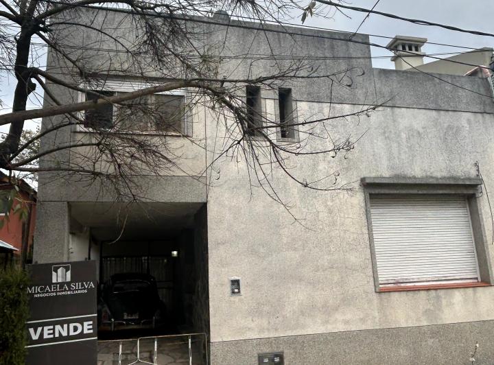 HERMOSA CASA EN TIGRE RESIDENCIAL 1