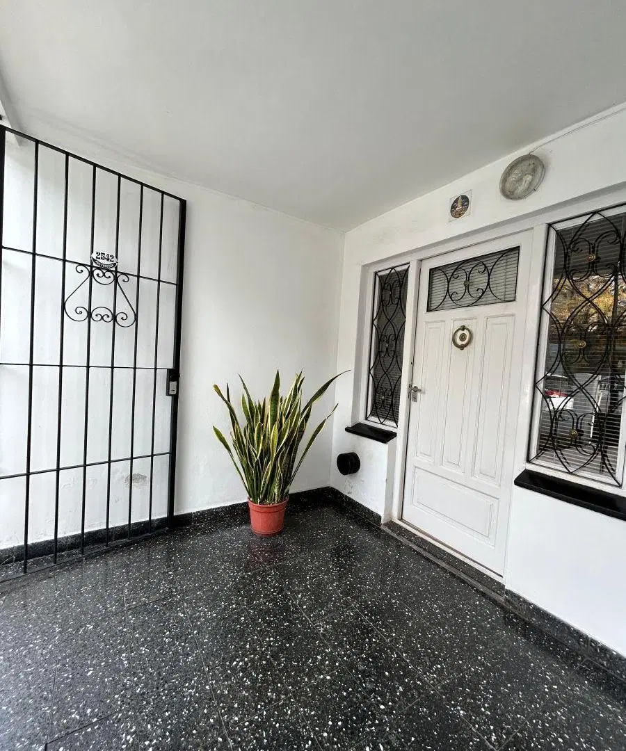 EXCELENTE OPORTUNIDAD - CASA MULTIFAMILIAR EN VIRREYES 3