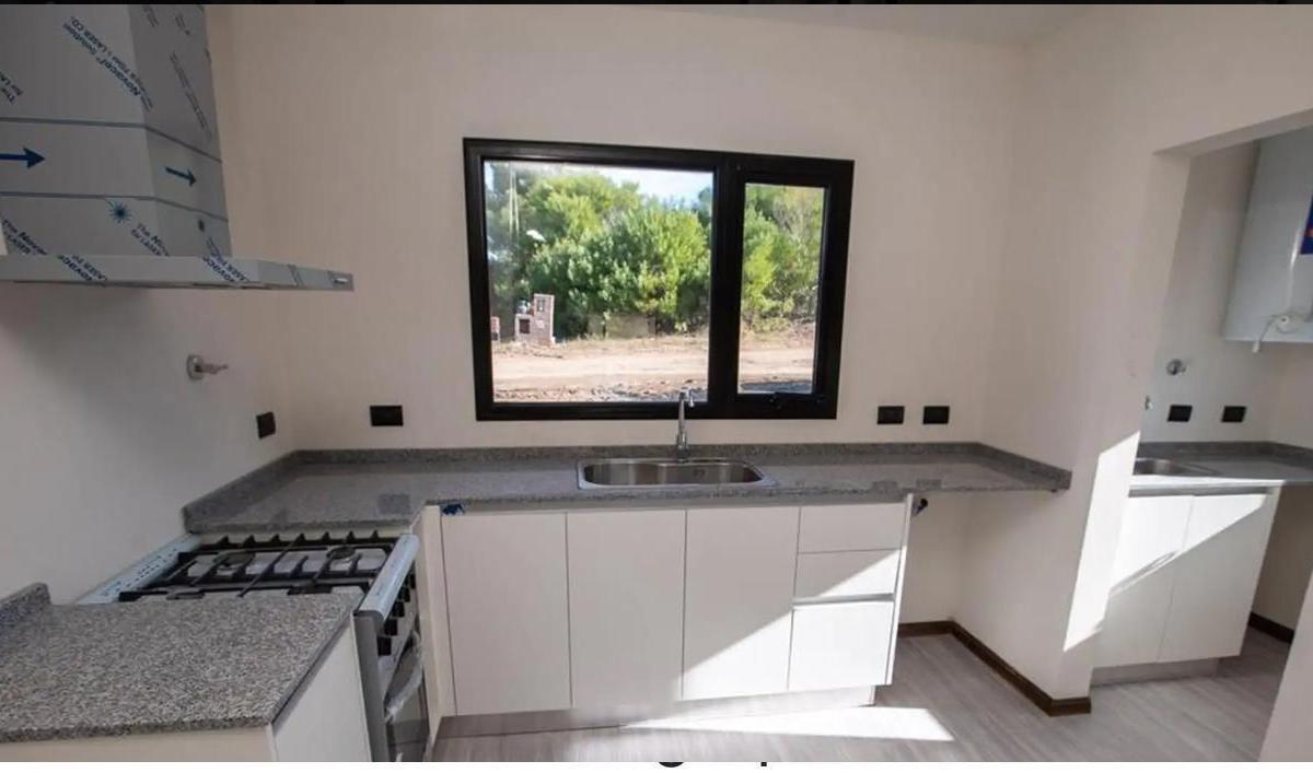 Casa a Estrenar con Pileta en Venta en Costa Esmeralda 2