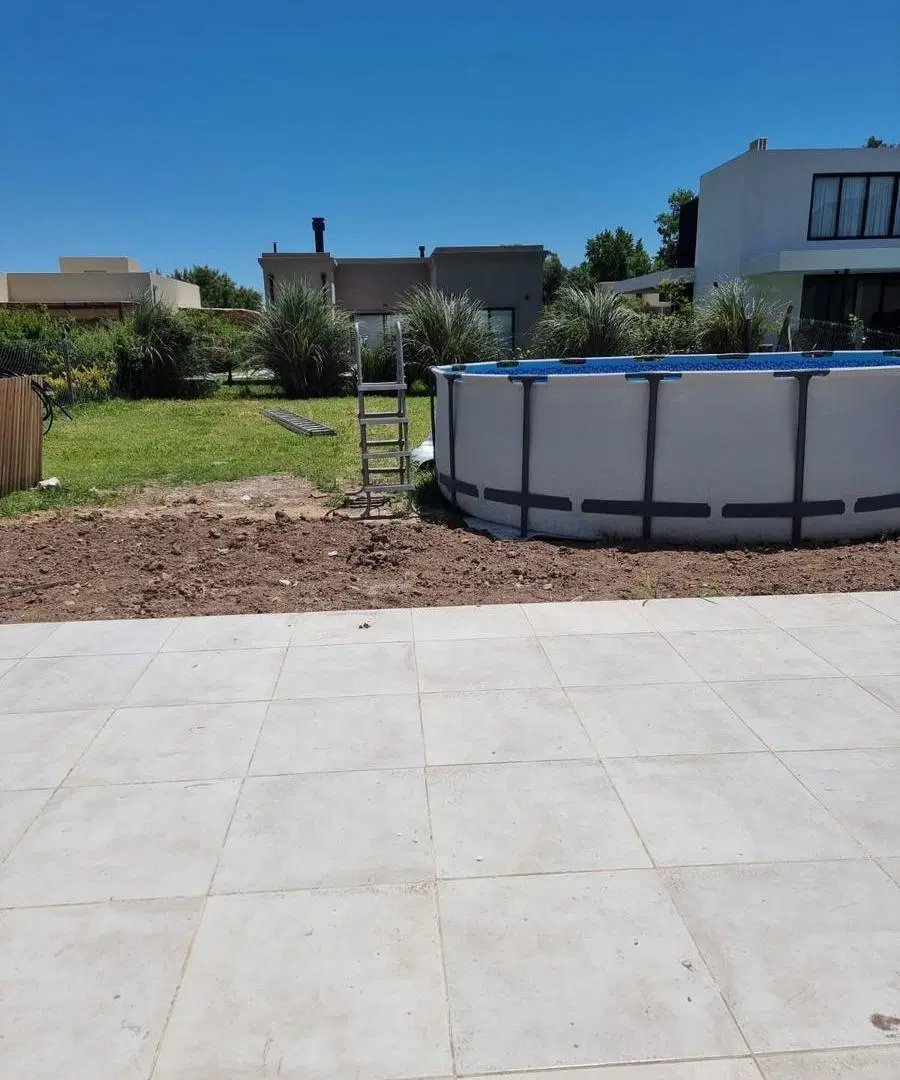 Casa en Venta en Pilar 5