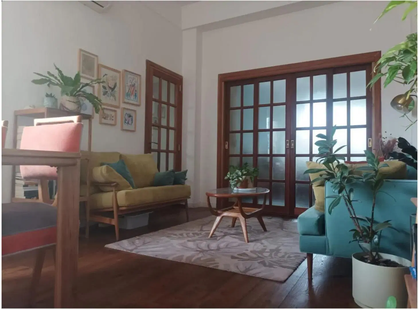 Departamento 4 AMB, escritorio, al frente, 5