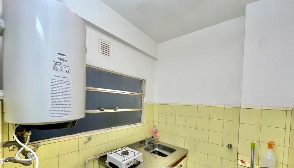 Oportunidad, 2 Amb Vivienda/uso Prof. 4
