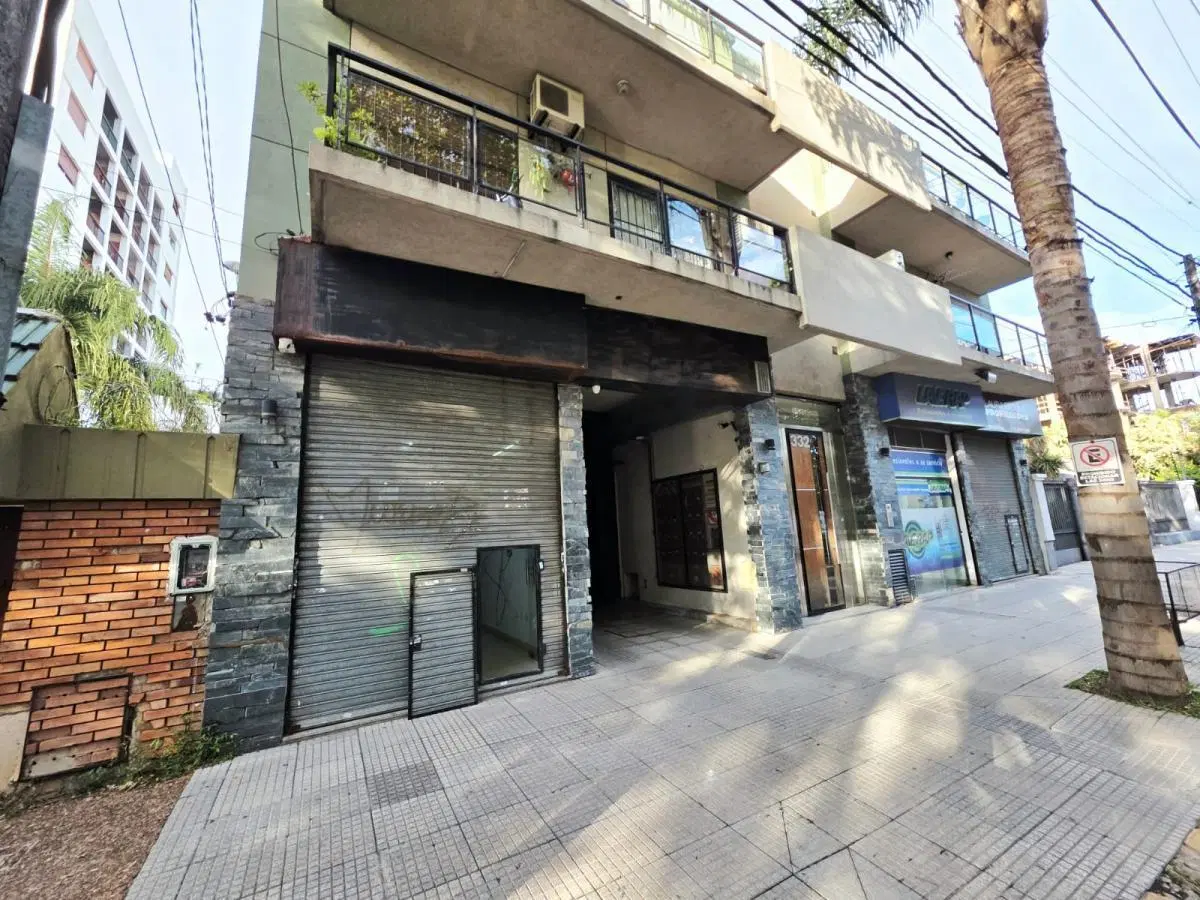 Local a la calle en Alquiler en Ramos Mejia 3