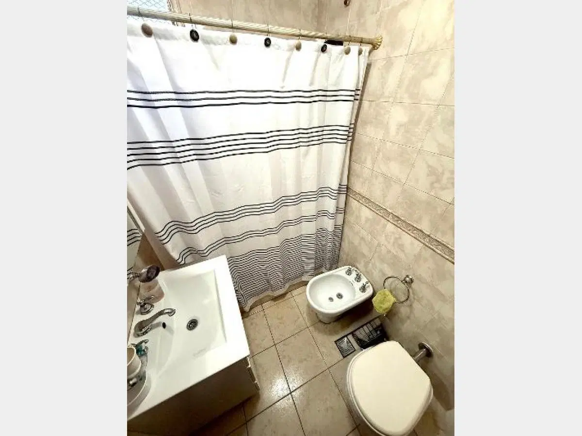 Lote en Venta en Isidro Casanova 8