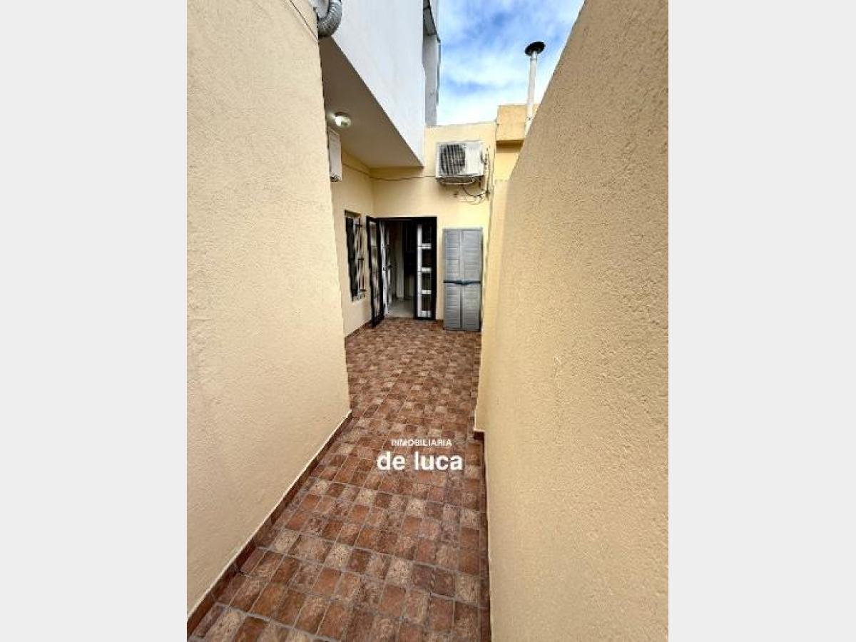 Foto de PH 2 amb. c/ patio y 2 baños en Alquiler en Ramos Mejia, imagen 5