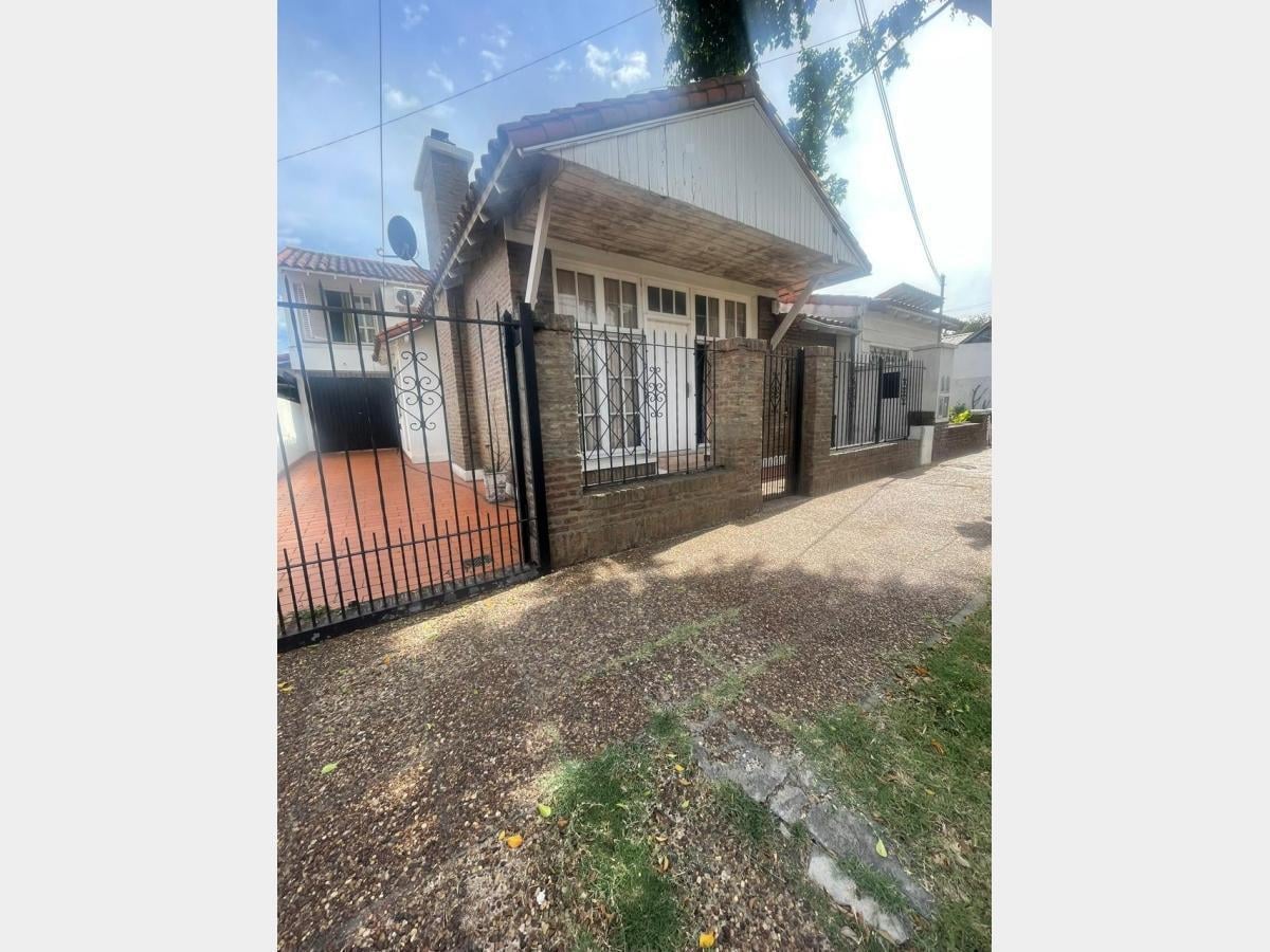 Foto de Casa en Venta en Ramos Mejia, imagen 1