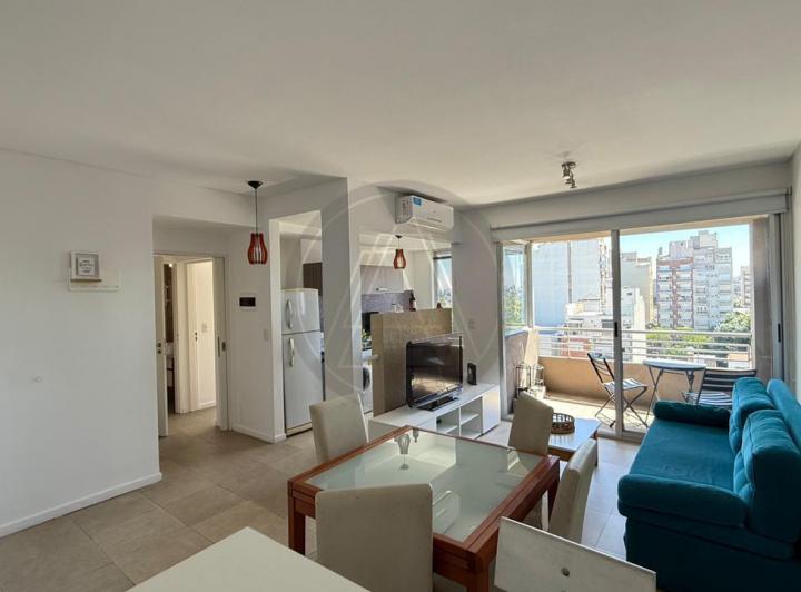 Departamento semipiso de 2 ambientes con cochera en alquiler temporal - Villa Pueyrredon 1