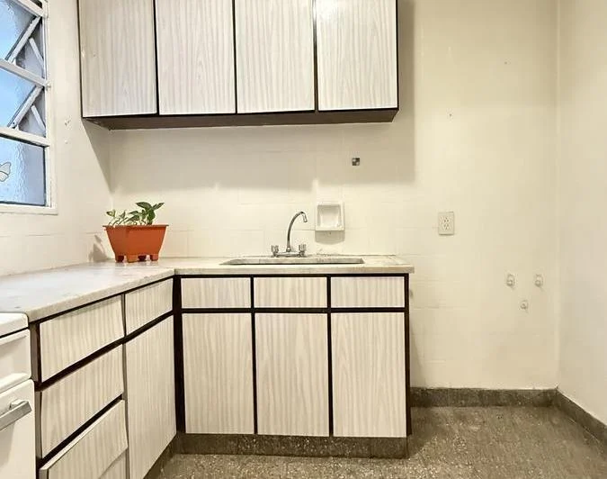 Departamento de dos ambientes en alquiler en el Barrio de Recoleta (bajas expensas) 4