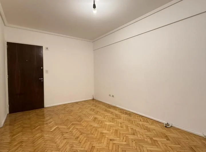 Departamento de dos ambientes en alquiler en el Barrio de Recoleta (bajas expensas) 5
