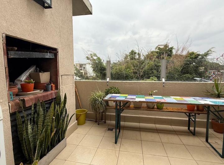 Departamento tres ambientes con balcón terraza y cochera en alquiler - Villa Ortuzar 4