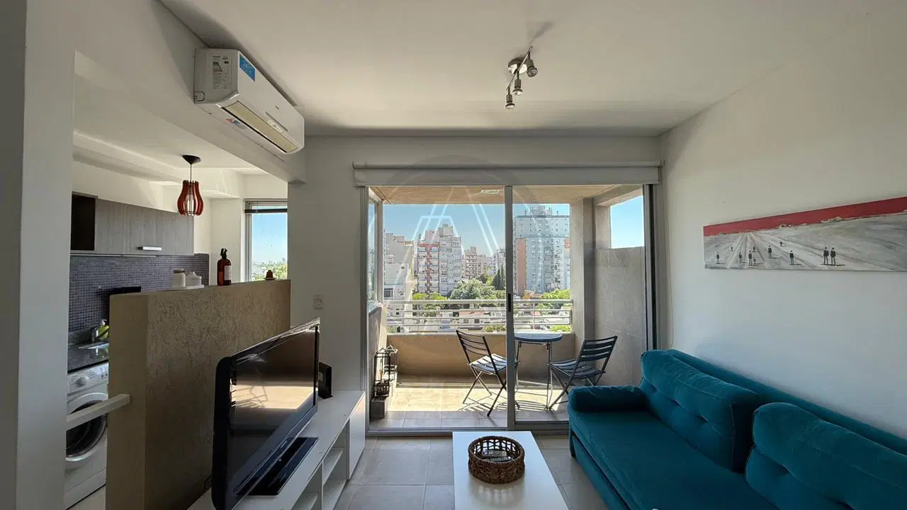 Departamento semipiso de 2 ambientes con cochera en alquiler temporal - Villa Pueyrredon 3