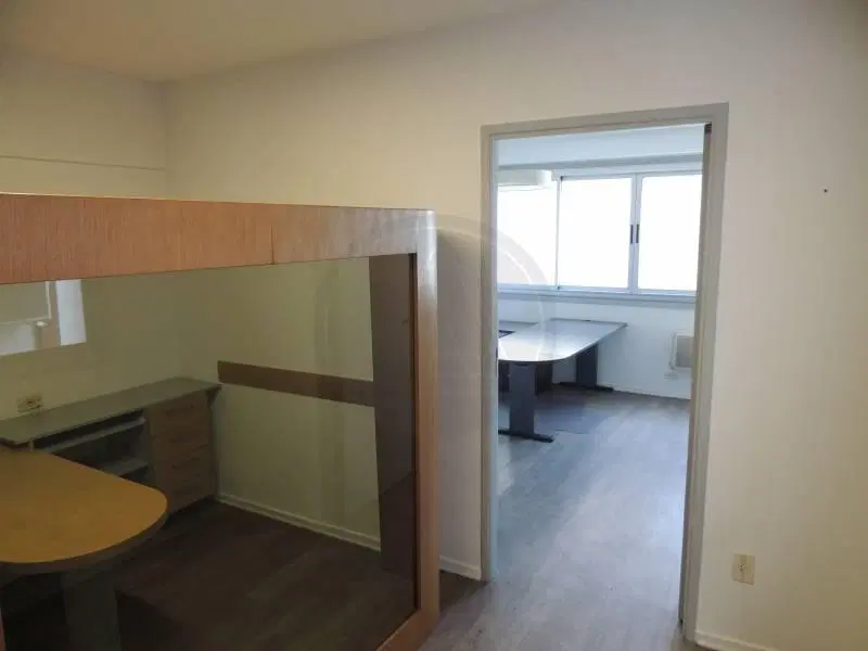 Oficina de dos ambientes en venta en Tribunales (apto crédito) 4