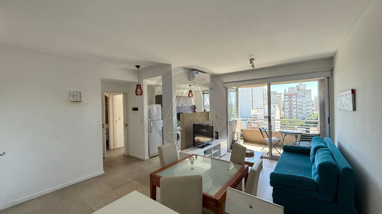 Departamento semipiso de 2 ambientes con cochera en alquiler temporal - Villa Pueyrredon 3