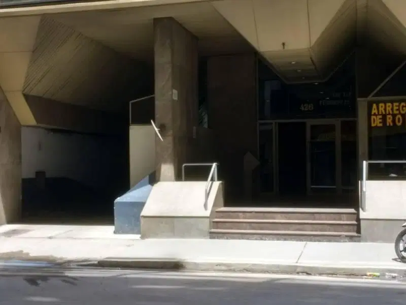 Cochera / Garaje doble en venta en el Tribunales 4