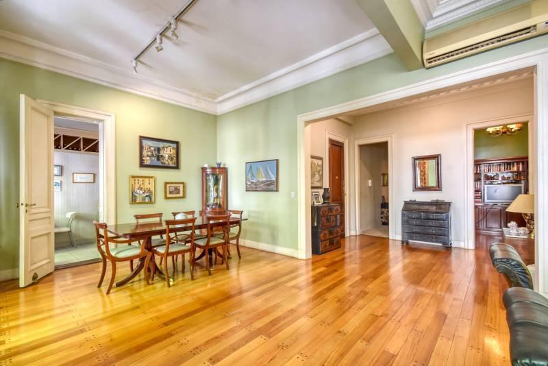 Foto de Departamento de 4 ambientes con dependencia en venta - Retiro, imagen 4