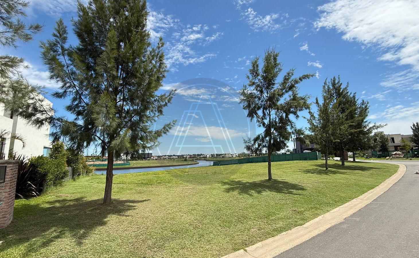 Foto de Lote al Río con proyecto aprobado en venta - Barrio Náutico El Naudir, imagen 4