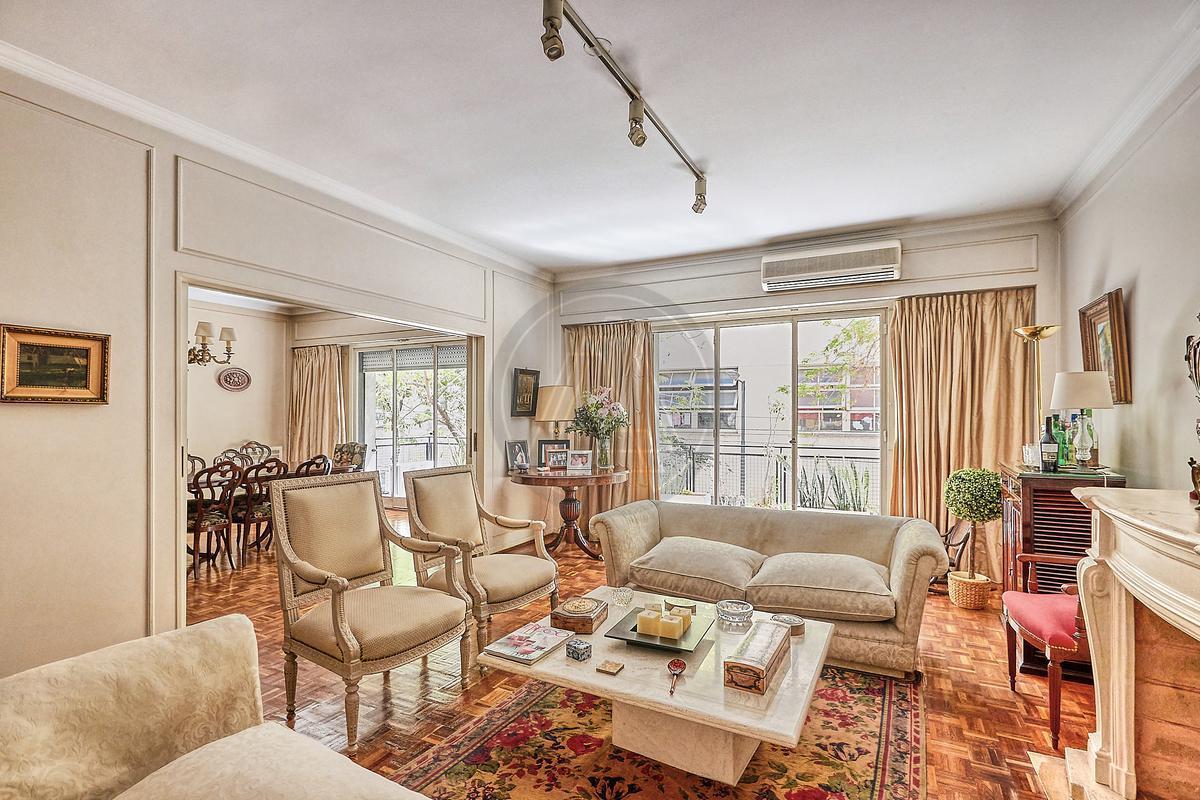Foto de Departamento de 5 ambientes en venta - Recoleta, imagen 1