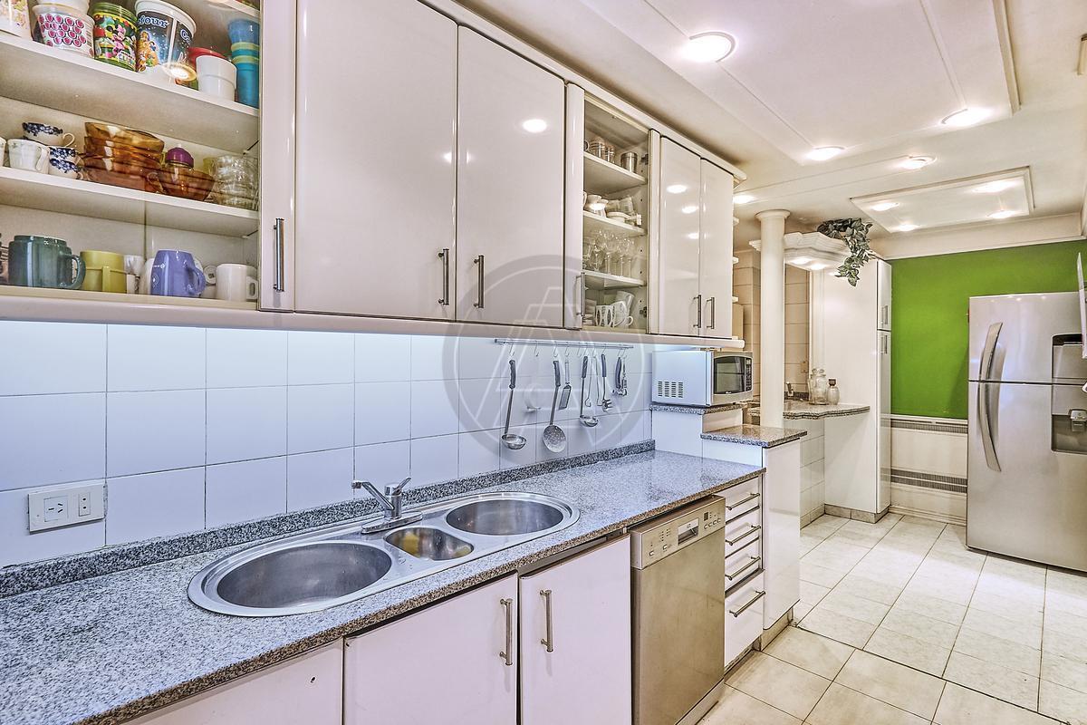 Foto de Departamento de 5 ambientes en venta - Retiro, imagen 4