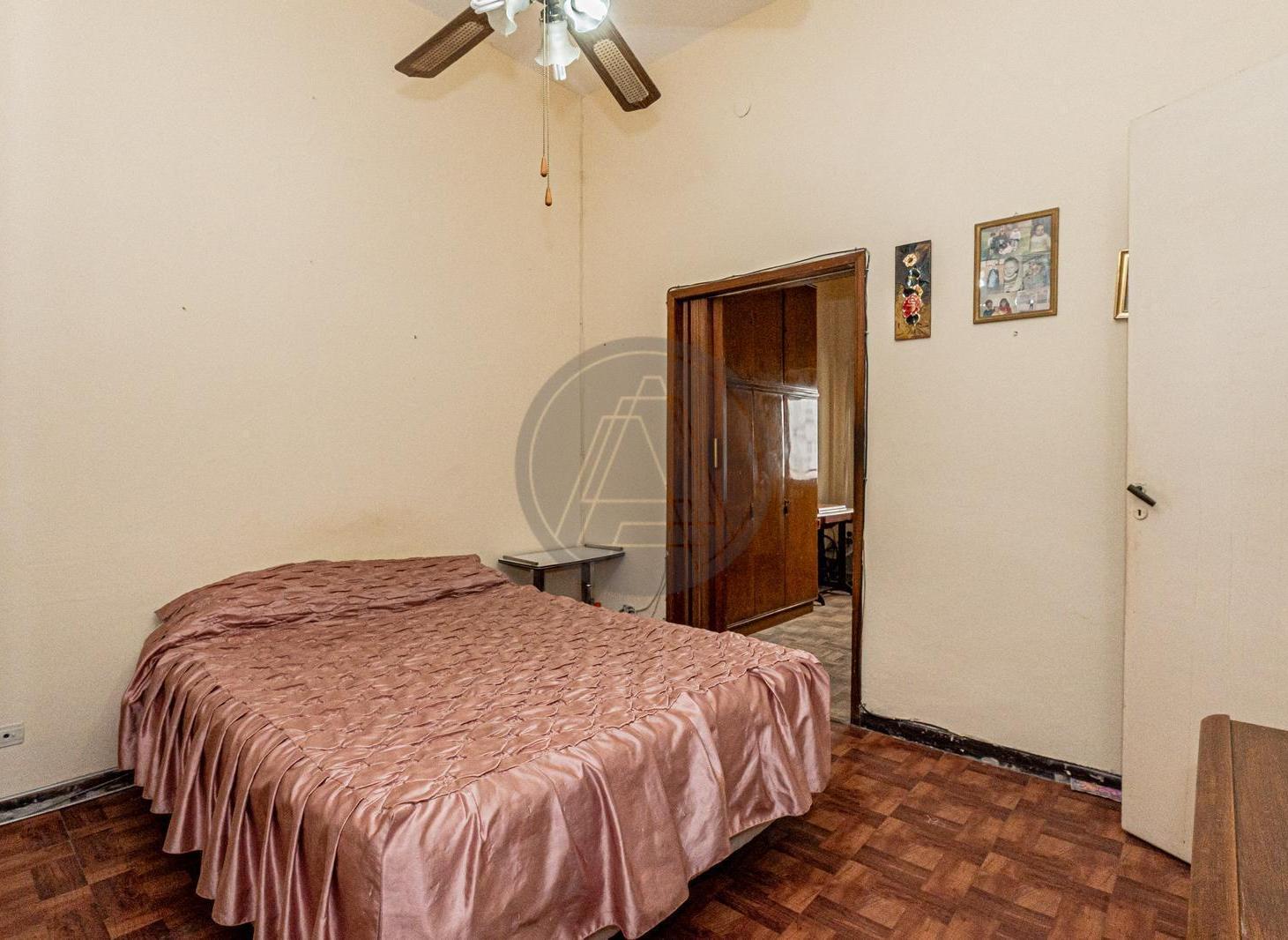 Foto de PH tipo casa 4 ambientes a reciclar con entrada independiente y cochera, imagen 4