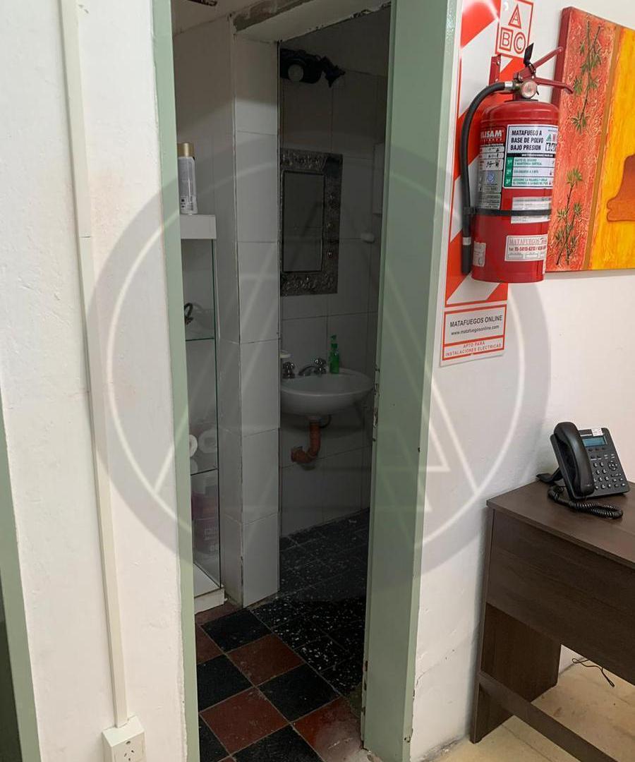 Foto de Depósito de 364 m2 en venta - Barracas, imagen 5