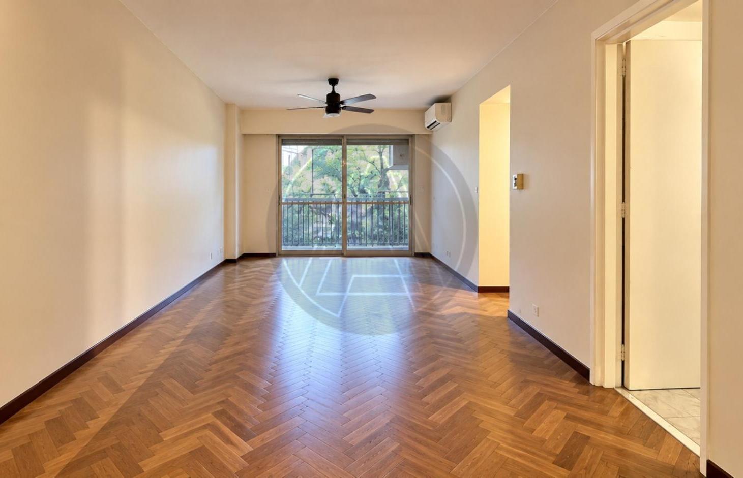 Foto de Departamento 4 ambientes en venta - Apto crédito - San Isidro, imagen 1