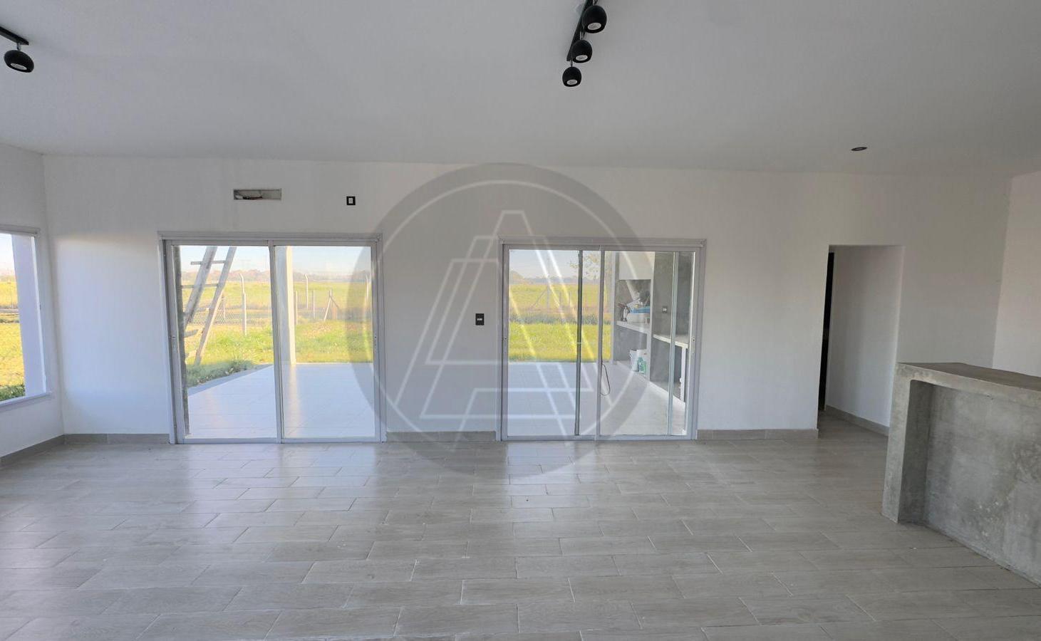 Foto de Casa 4 ambientes con galeria cubierta en venta a estrenar - Barrio San, imagen 4
