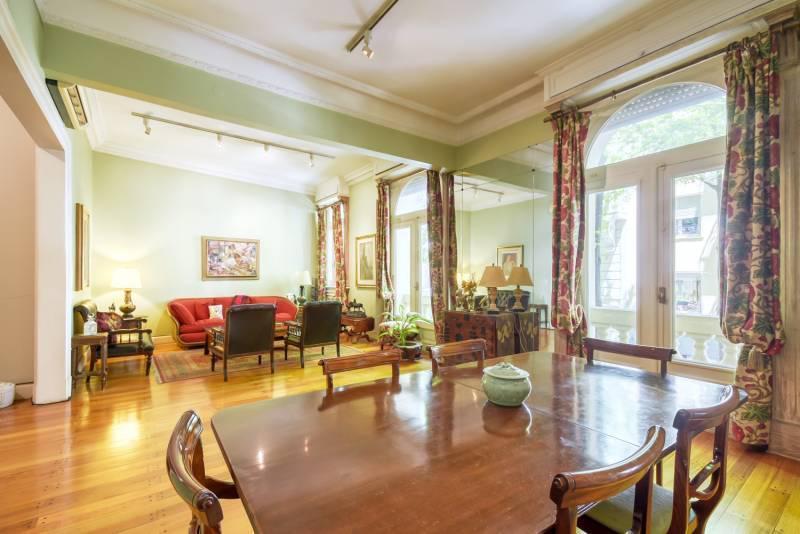Foto de Departamento de 4 ambientes con dependencia en venta - Recoleta, imagen 1