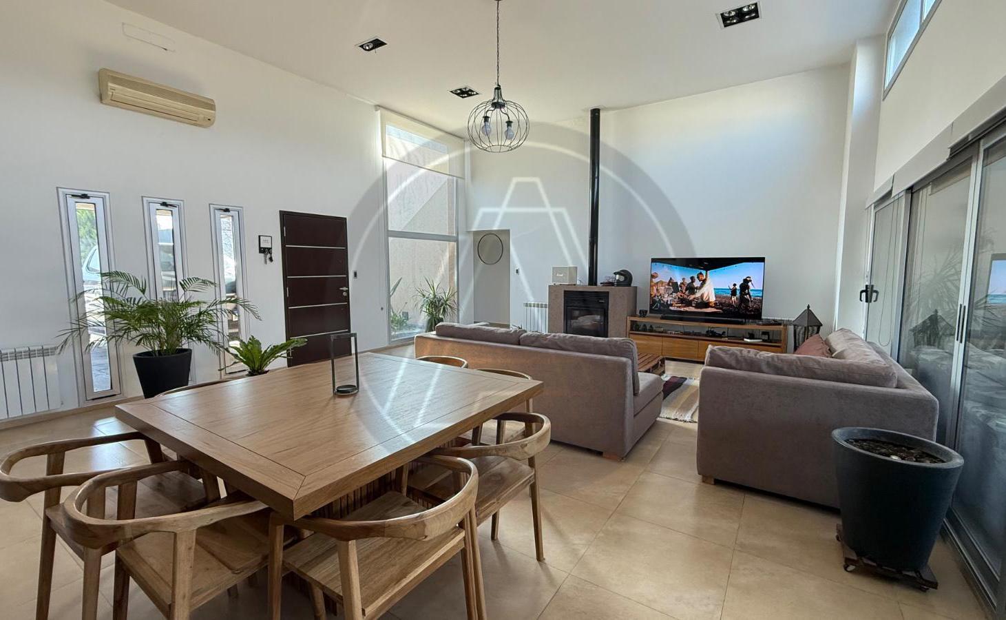 Foto de Casa 4 ambientes en venta. Barrio Santa Juana - Canning, imagen 5