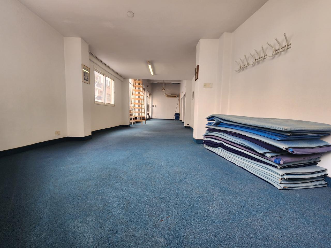 Foto de Oficina tipo PH en venta - Balvanera, imagen 4