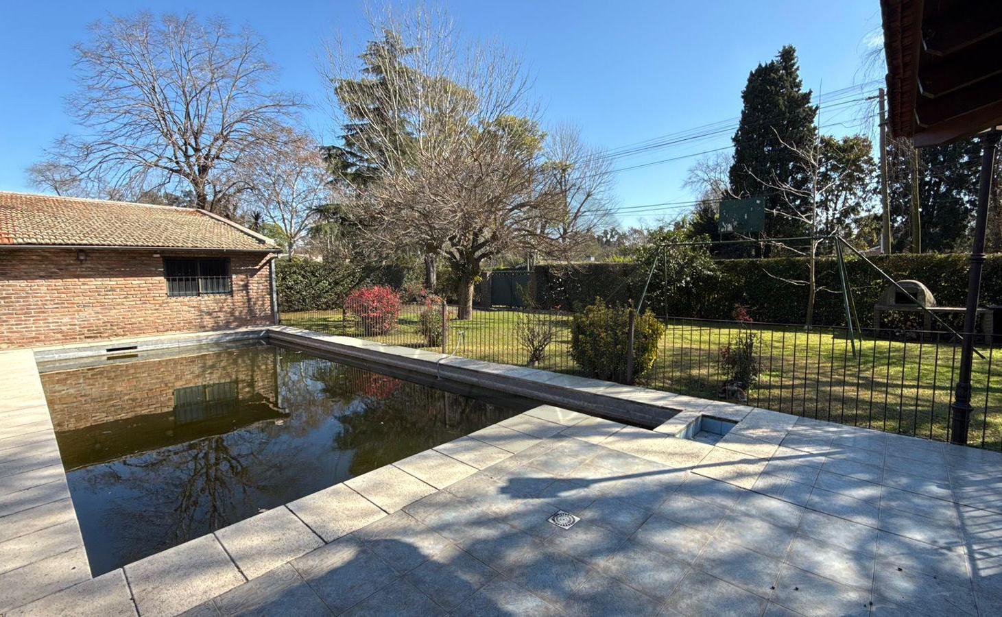 Foto de Casa 5 ambientes con gran parque y piscina - Del Viso Pilar, imagen 5