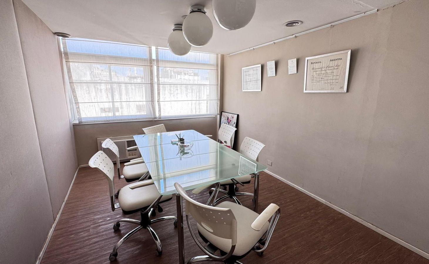 Foto de Oficina 4 ambientes en venta - San Nicolas zona Tribunales, imagen 1