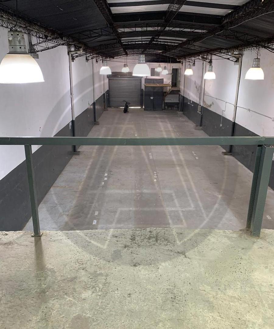 Foto de Galpón de 364 m2 en venta - Barracas, imagen 5
