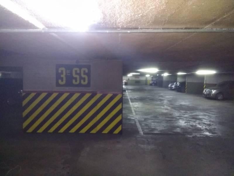 Foto de Cochera / Garaje doble en venta en el Tribunales, imagen 4