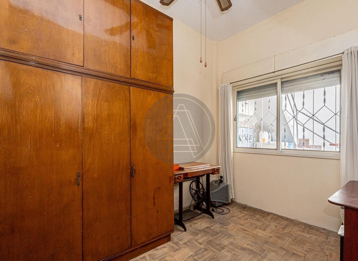 Foto de PH tipo casa 4 ambientes a reciclar con entrada independiente y cochera, imagen 5