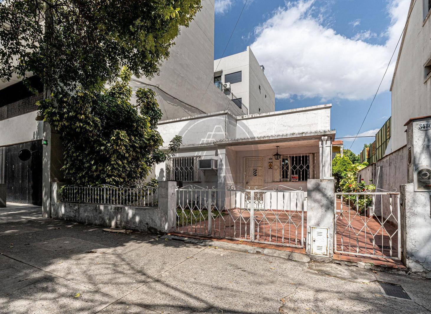 Foto de PH tipo casa 4 ambientes a reciclar con entrada independiente y cochera, imagen 2