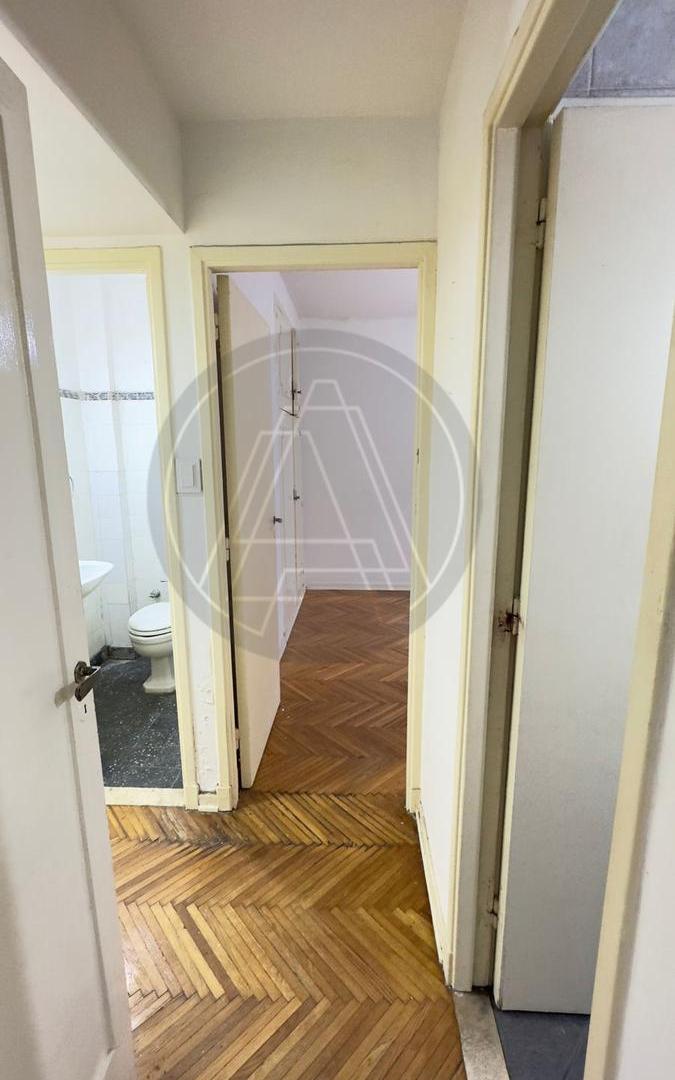 Foto de Departamento semipiso de 4 ambientes con dependencia en venta - Apto, imagen 3