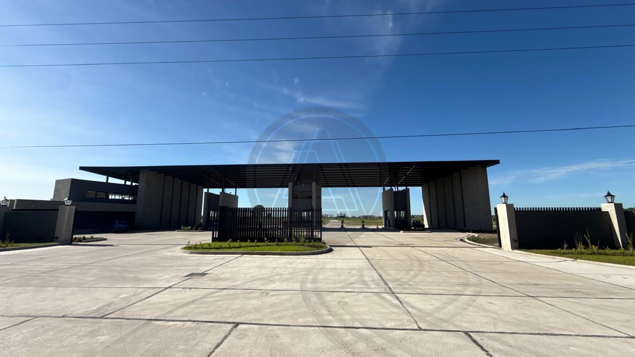 Foto de Lote/Terreno en venta de 700m2 - Financiado - en Saint Thomas Chico, imagen 1